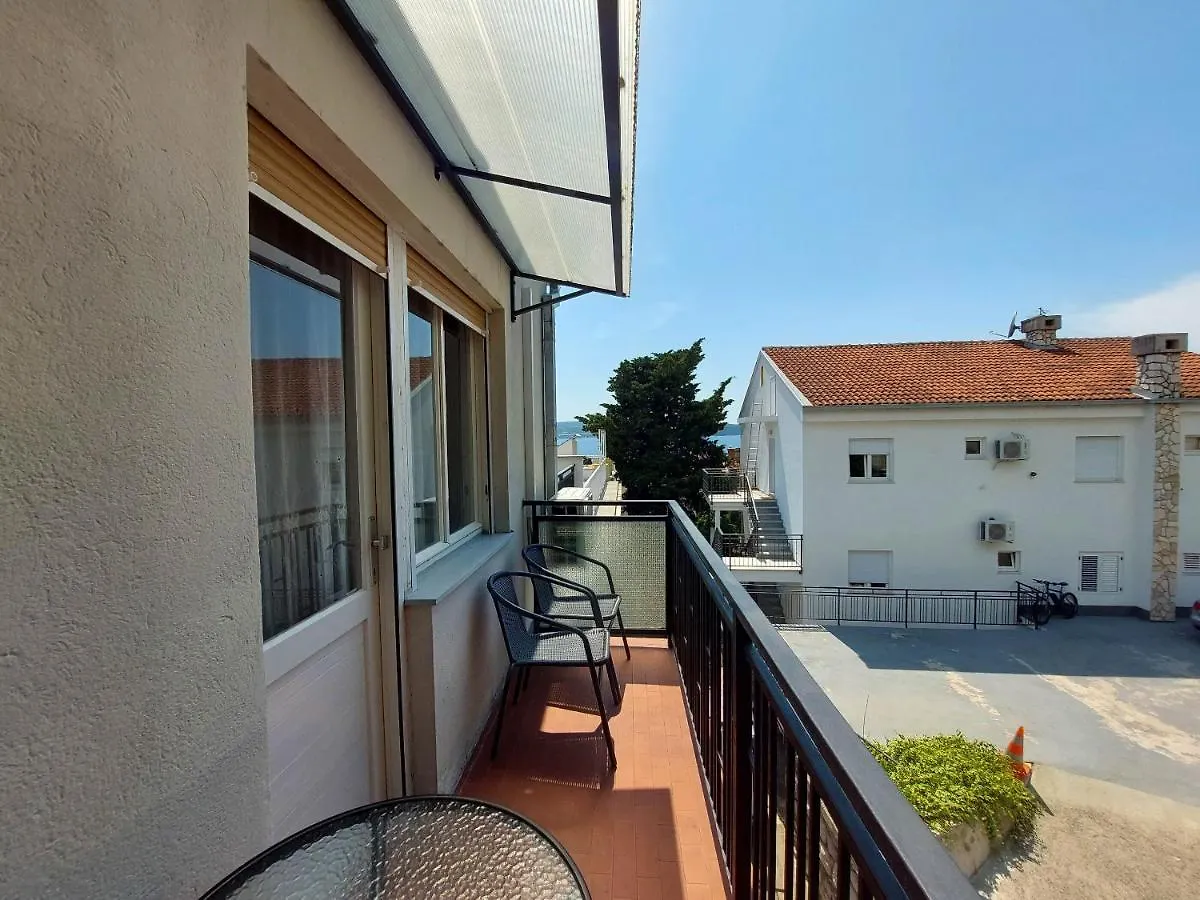 Apartment Viktor Crikvenica